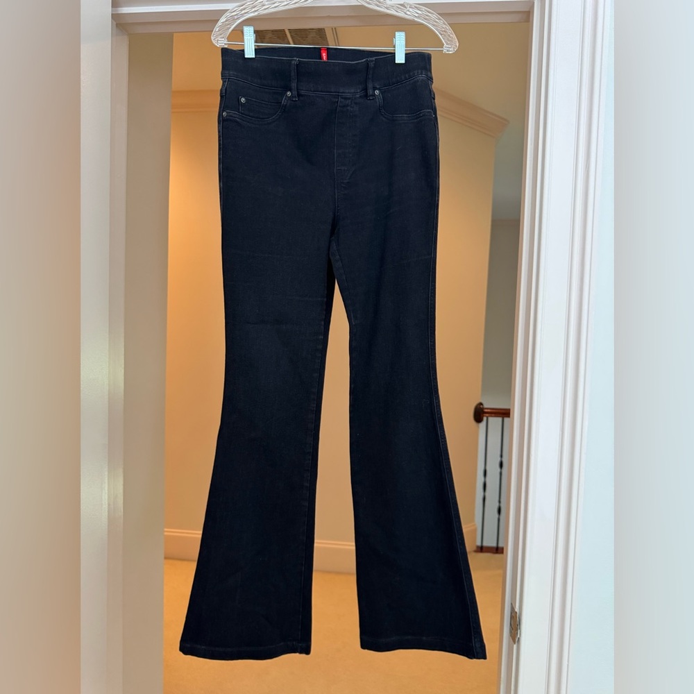 SPANX Black Flair Jeans size Medium